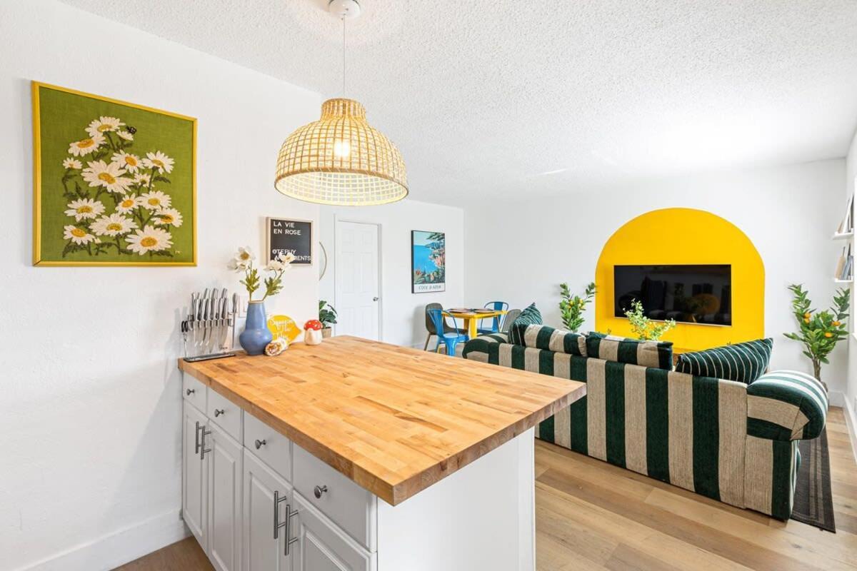 Lovely 2 Bedroom Condo In Sailboat Bend Fort Lauderdale Kültér fotó