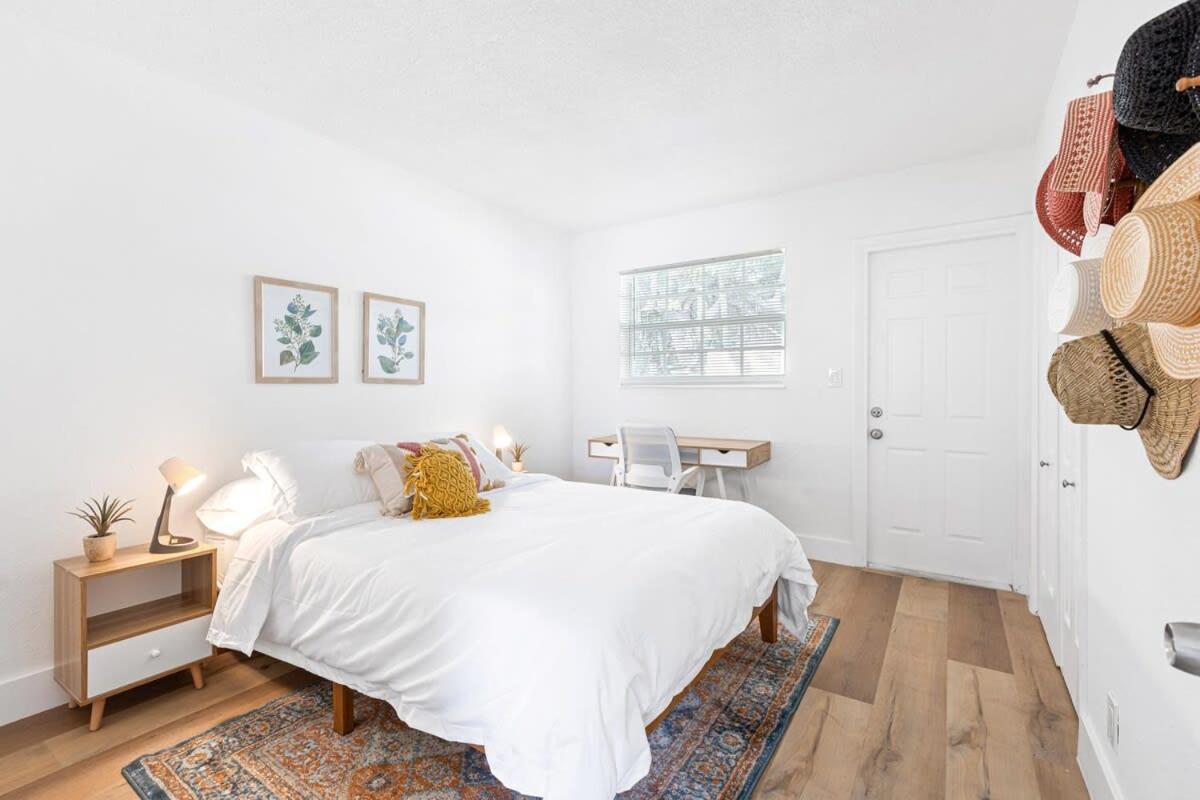 Lovely 2 Bedroom Condo In Sailboat Bend Fort Lauderdale Kültér fotó