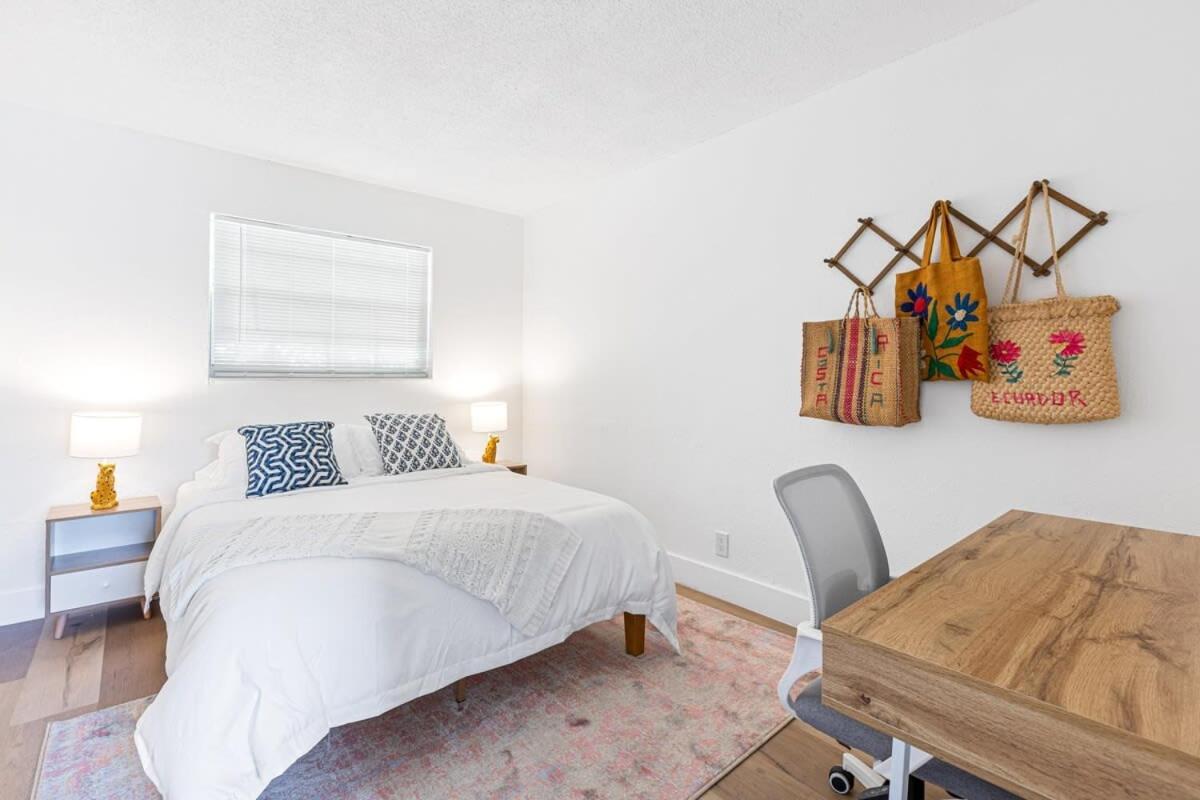Lovely 2 Bedroom Condo In Sailboat Bend Fort Lauderdale Kültér fotó